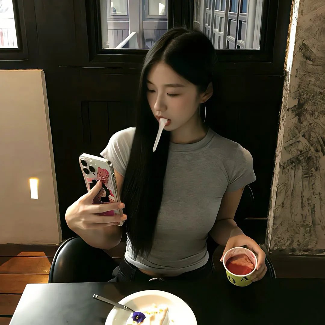 怀春怨妇 封面